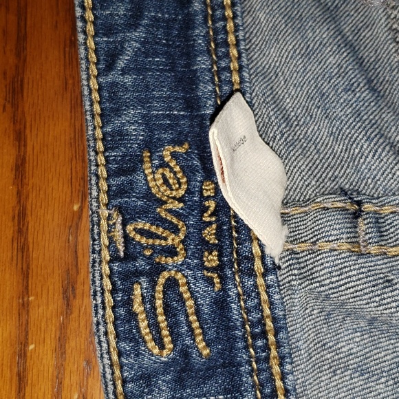 SILVER Twisted Boot Cut Distressed Jeans Size 36x31.5 - Picture 5 of 10